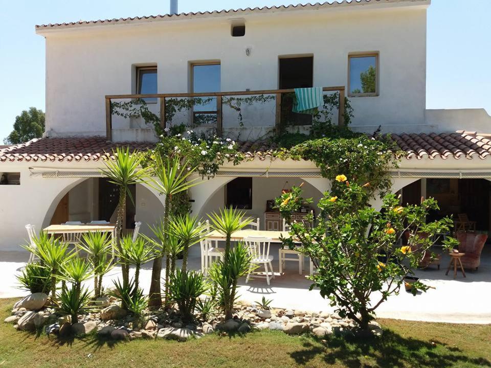 مبيت وإفطار Porto Columbu - Perd'E Sali Casa Namaste المظهر الخارجي الصورة